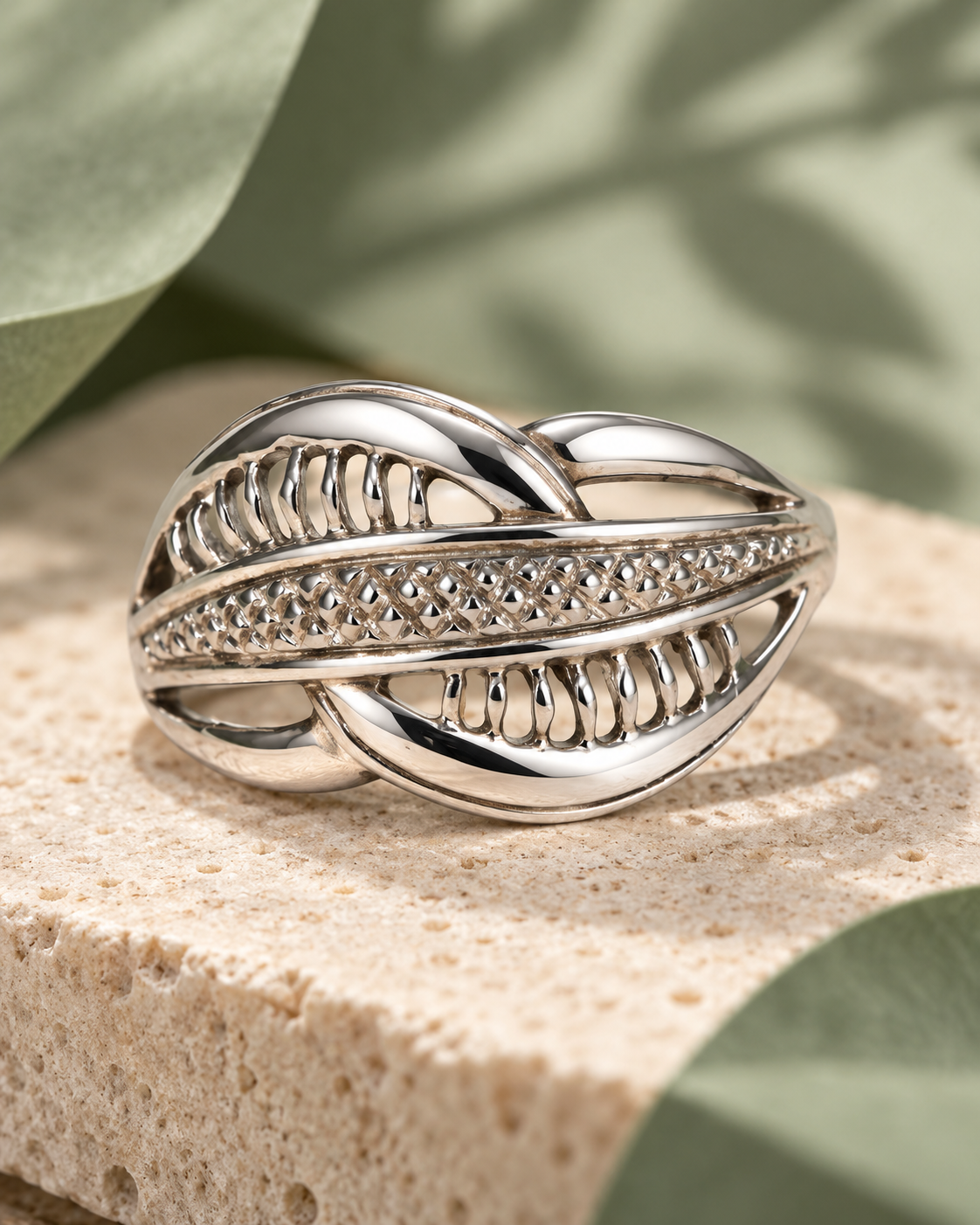 Bague en style retro